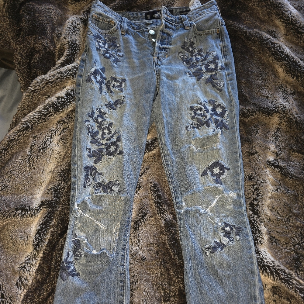 Embroidered hollister jeans